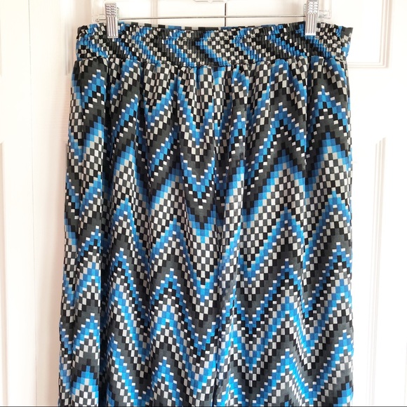 Dots 1X Checkered Chevron Wide Leg Palazzo Pants - Picture 14 of 16